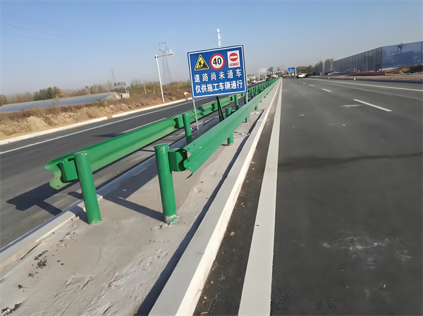 韶关公路护栏守护安全横跨多个行业的应用